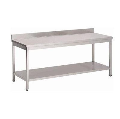 Table en inox pour la boulangerie pâtisserie